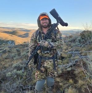 Meet your Posher, Justin